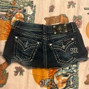 Miss me Jean shorts. Size 24. (Like US 0 or 1)